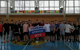 В БГТУ состоялось первенство факультета энергетики и электроники по мини-футболу